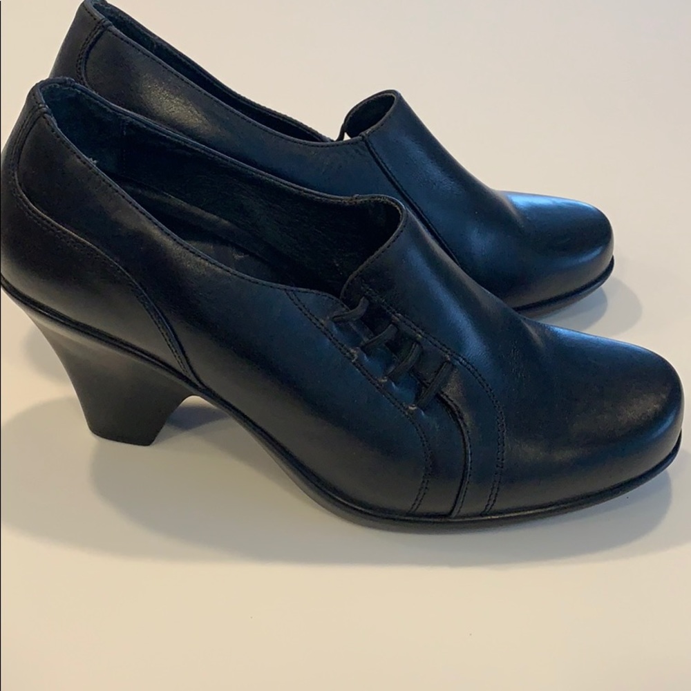 Dromedaris Loafer Pump size 10